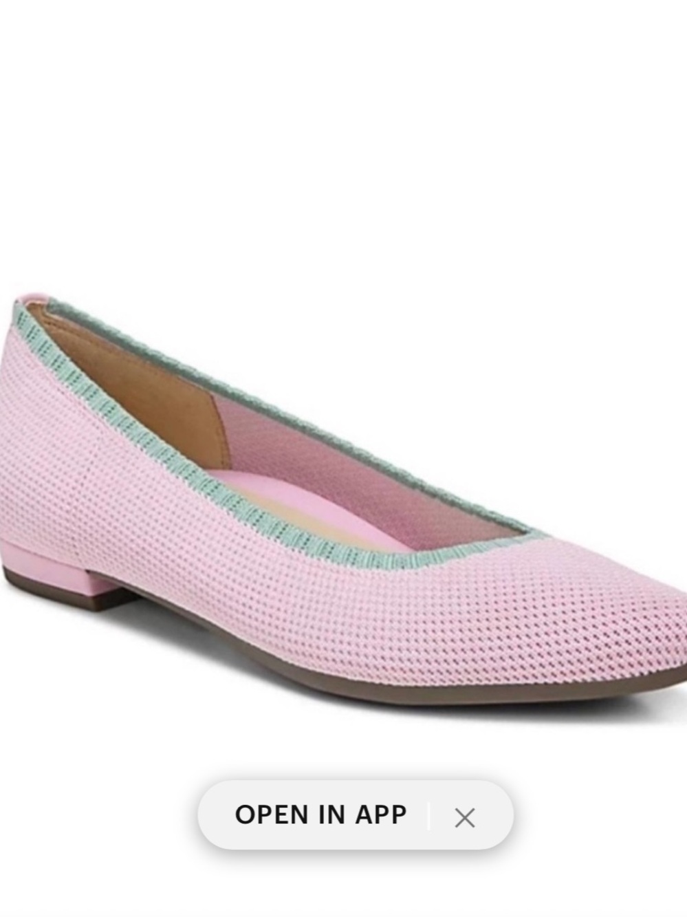 Like New Dahlia Vionic knit flats